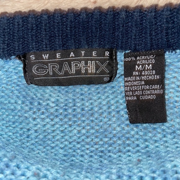 blue fade sweater - Picture 4 of 4